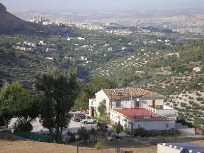 Vista general de una montaña o vista desde the country house