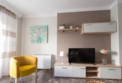 Una televisión o centro de entretenimiento en APARTAMENTO CONVENTO ENCARNACIÓN