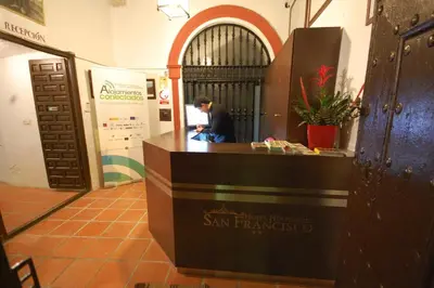 El vestíbulo o zona de recepción de Hotel Hospederia San Francisco