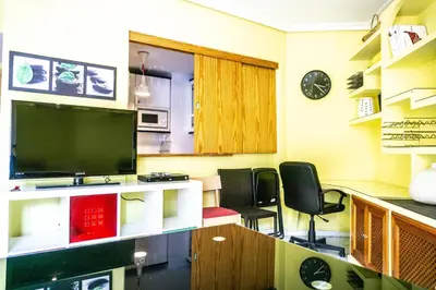 Una cocina o zona de cocina en Buhaira Apartment
