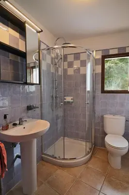 Un baño de La Panadería at Molino la Ratonera