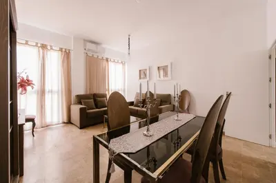 Zona de estar de Alameda Amor Suite by Valcambre