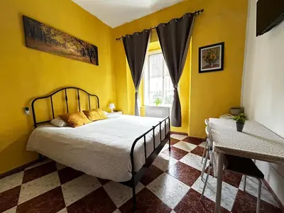 Cama o camas de una habitación en Santa Isabel Low Cost Rooms in private house