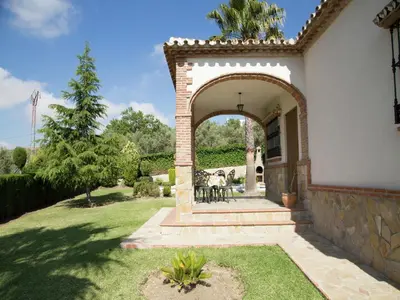 Jardín al aire libre en Villa in Villanueva near El Torcal Park