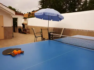 Instalaciones para jugar al ping pong en Cottage in Villanueva near El Torcal o alrededores