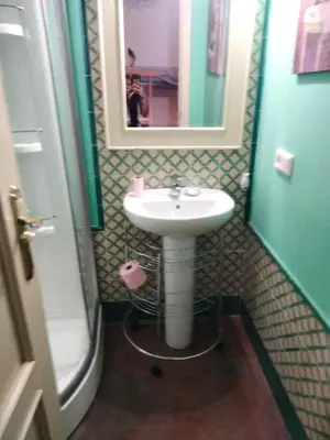 Un baño de Apartamento en Pleno Centro De Marchena 3 dormitorios 3 baños privados