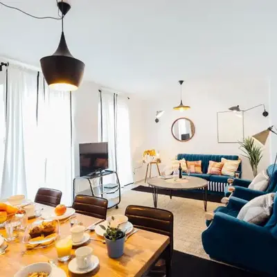 Stunning and colorful- 4Bd 2Bth- Santa Cruz