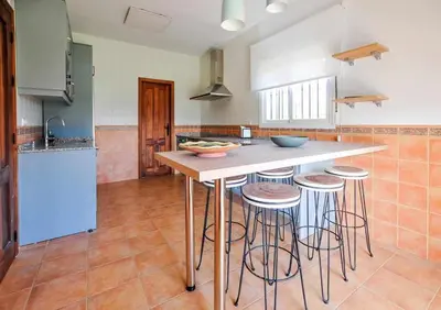 Una cocina o zona de cocina en Paredones Casa Rural Caminito del Rey