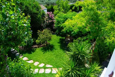 Jardín al aire libre en Alojamiento Rural Las Acacias