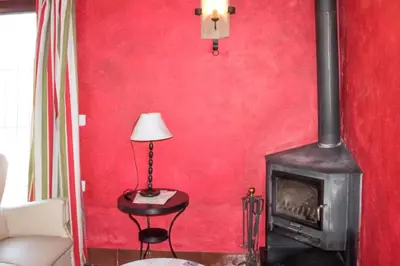Zona de estar de Charming House in Estepa with Shared Pool