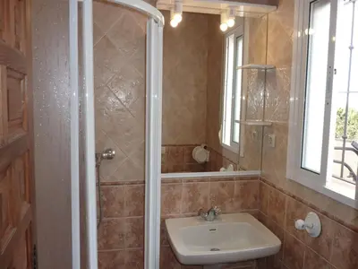 Un baño de Cottage with Pool Views