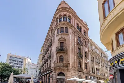 Edificio en el que se encuentra el apartamento
