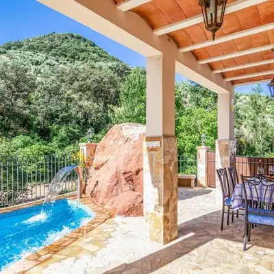 Beautiful Home In Rute