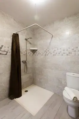 Un baño de Molino de Lucero, casa rural