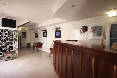 Una televisión o centro de entretenimiento en Casa Baños de la Villa