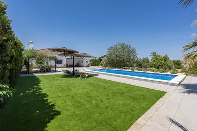 Piscina en o cerca de Casa Rural Manuel