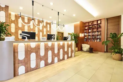 El vestíbulo o zona de recepción de Hilton Garden Inn Sevilla