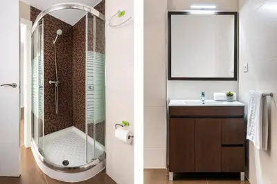 Un baño de Viviendas con Fines Turísticos 