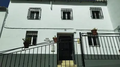 Edificio en el que se encuentra la casa o chalet