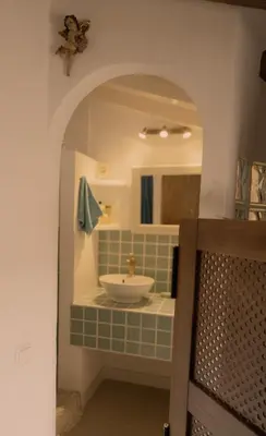 Un baño de Finca Amorosa