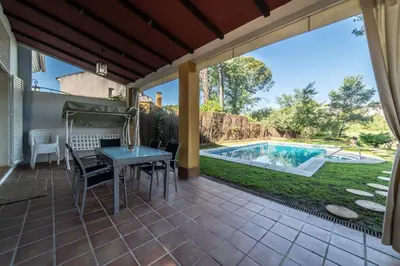 Piscina en o cerca de Casa el Rincón del Lago Alojamiento Rural