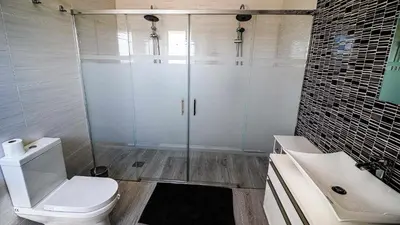 Un baño de Casa Rural Villa M&J