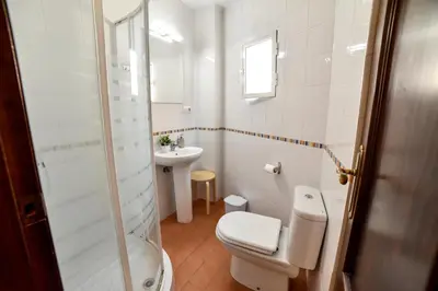 Un baño de Alohamundi San Leandro