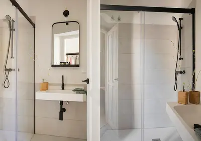 Un baño de Santa Paula Pool & Luxury
