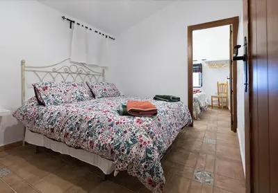 Cama o camas de una habitación en Charming Villa in Mondrón with Private Pool