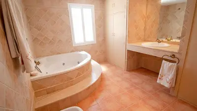 Un baño de Hacienda El Corchuelo