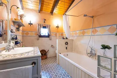 Un baño de Finca el Albero