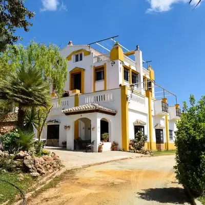 Finca La Lola - Secluded Andalusian Finca for Groups of up to 24 Guests