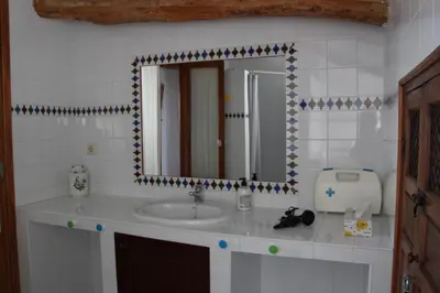 Un baño de Casa de Familia Cortijo La Cubertilla