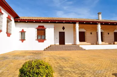 Edificio en el que se encuentra la casa o chalet