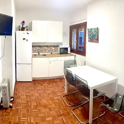 Apartamento zona Palacio de las Dueñas y las Setas