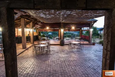 Un restaurante o sitio para comer en La Posada de Alcudia