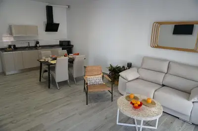 Una cocina o zona de cocina en Apartamentos Ondeanos