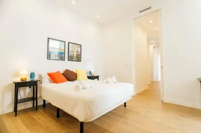 Cama o camas de una habitación en Cozy and modern- 2Bd 1Bth - Las Setas