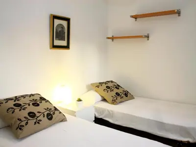 Cama o camas de una habitación en Saavedra Free Parking Cordoba Center