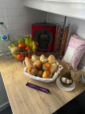 Comida en o cerca de este apartamento