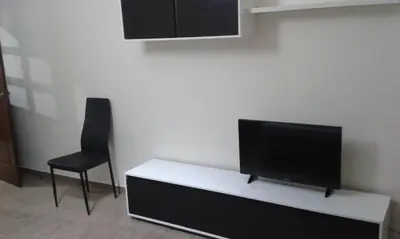 Una televisión o centro de entretenimiento en VFT LA PAZ
