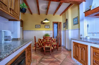 Una cocina o zona de cocina en La Casa del Paseo