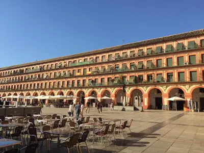 Edificio en el que se encuentra el apartamento