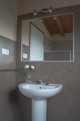 Un baño de Casa Los Olivos Álora - Caminito del Rey