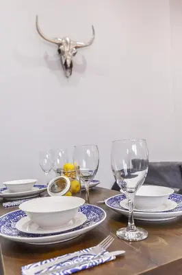 Bebidas en Minimalismo de Vanguardia con altas calidades 1 BR