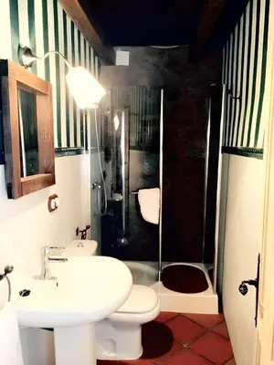 Un baño de Comfortable House with Shared Pool in Alcaracejos