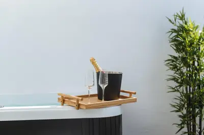 Bebidas en Urban Pulses Alameda Jacuzzi Privado