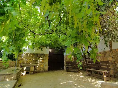 Jardín al aire libre en Countryside Cottage with Pool