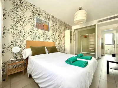 Cama o camas de una habitación en Hispalis Gran Plaza