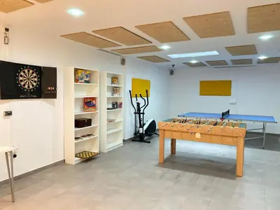 Una televisión o centro de entretenimiento en Hispalis Gran Plaza